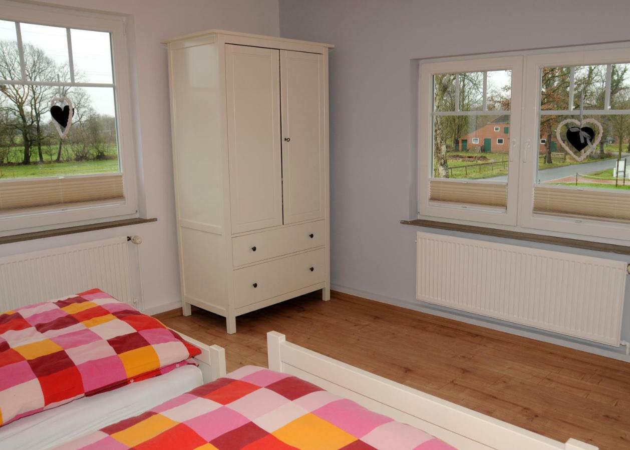 Ferienwohnung Landliebe Leer Bagian luar foto