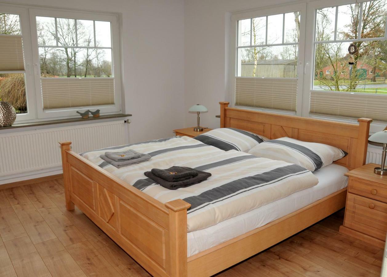 Ferienwohnung Landliebe Leer Bagian luar foto